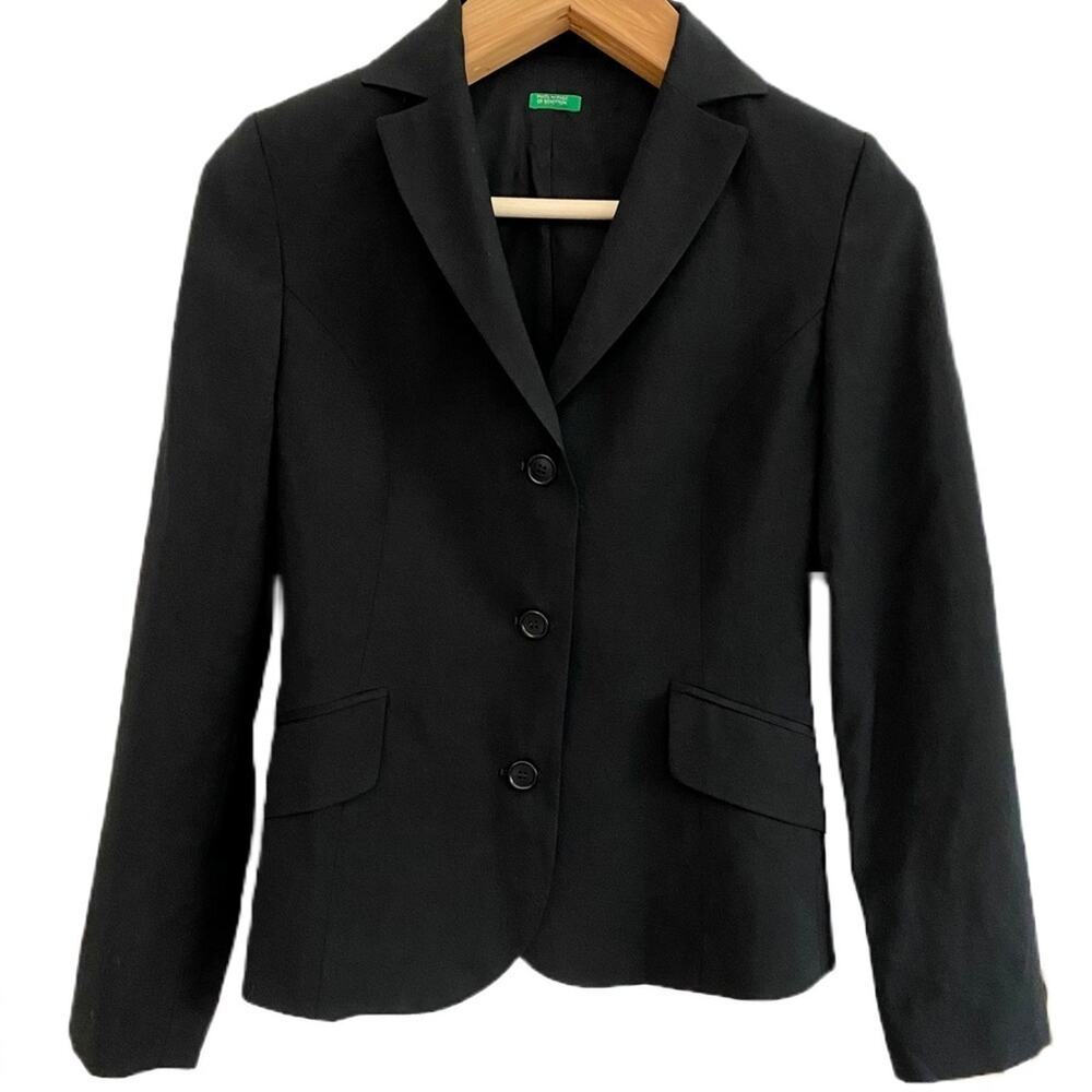 Women's UNITED COLORS of BENETTON Black Wool Blazer Jacket Size 40 Italy (US 4)